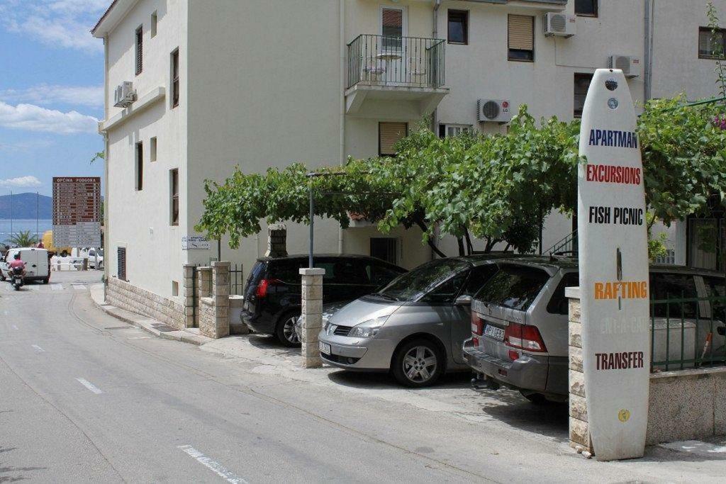 Apartment Kate Podgora Exterior photo